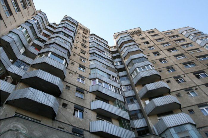 Самыми дорогими, исходя из расчета квадратного метра, остаются однокомнатные квартиры.