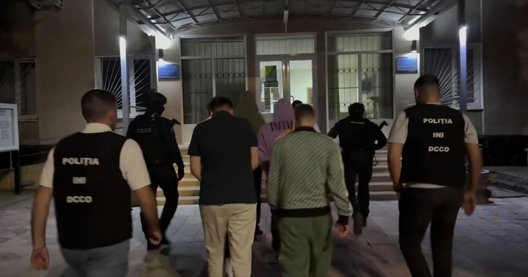 Un grup infracțional specializat în escrocherii online, destructurat la Ialoveni.