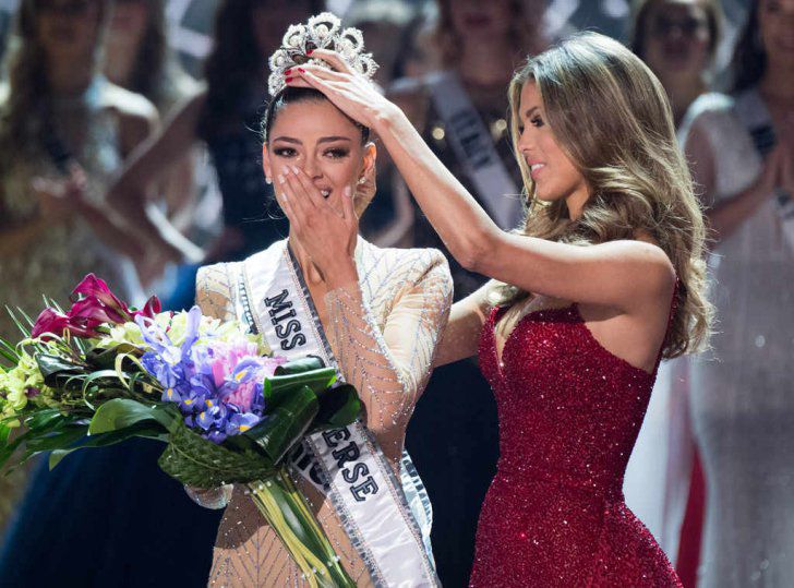 A fost aleasă noua Miss Universe 2017. Cum arată. Foto: realitatea.net
