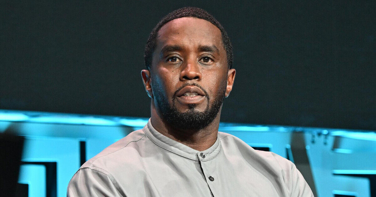 Peste 100 de persoane îl acuză pe rapperul Diddy de agresiune sexuală.