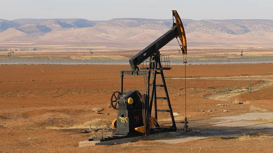 Дамаск готовит иск против США за разграбление сирийских нефтяных ресурсов.