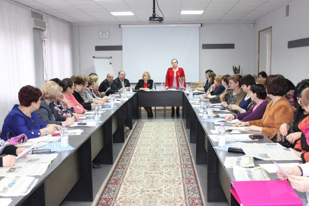 Участники встречи пришли к выводу о необходимости заморозить цены на продовольствие и товары первой необходимости. Фото: newsmoldova.md