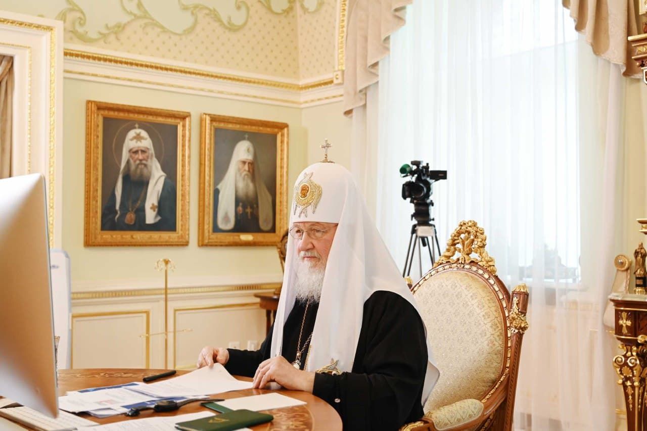 Патриарх Кирилл направил Зеленскому поздравление с Днём крещения Руси.