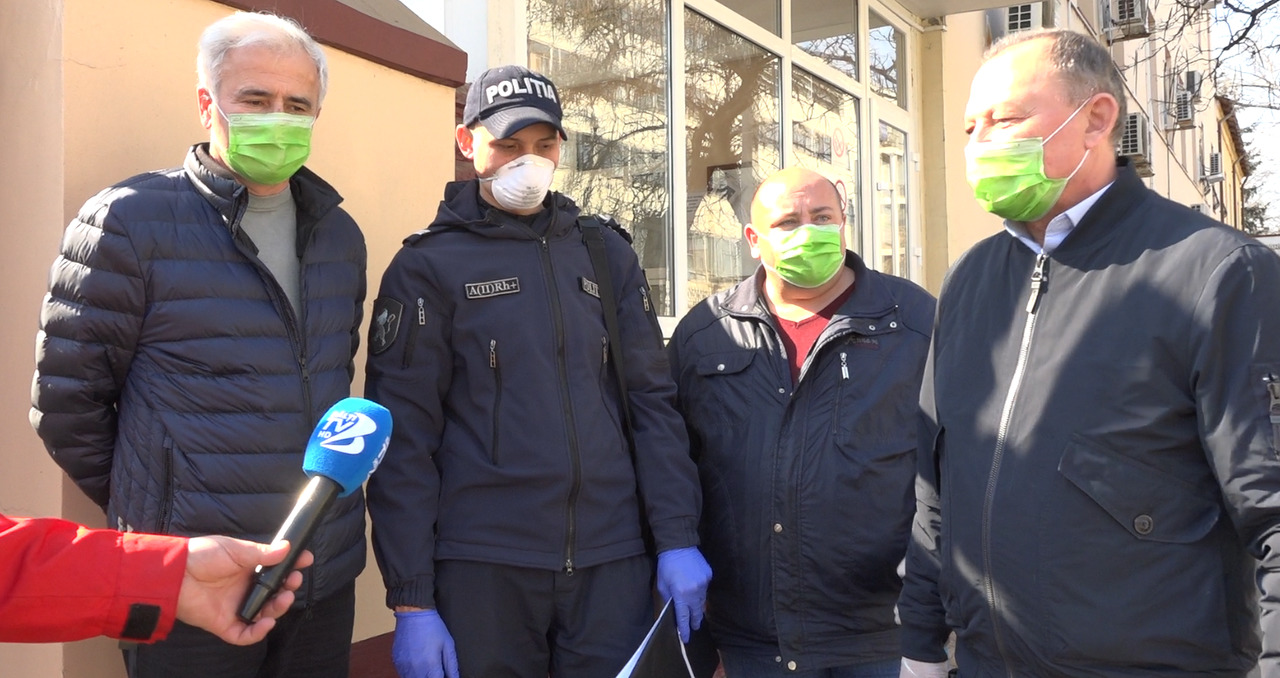 В Бельцах 8 мобильных групп следят за тем, что происходит.