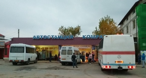 Как будут курсировать республиканские маршруты в праздничные дни в Комрате.
