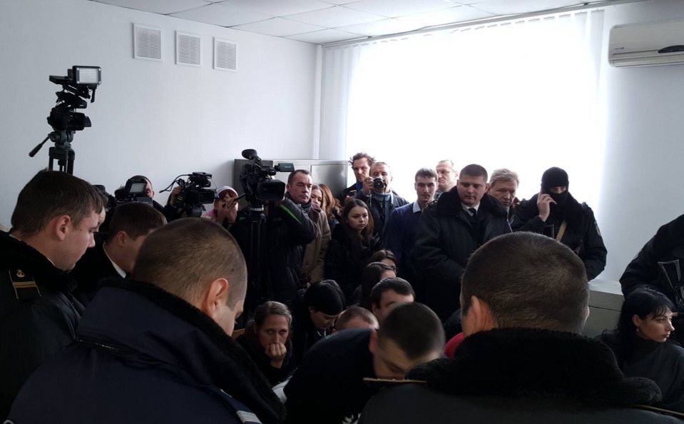 Столичный Суд сектора Рышкань начал рассмотрение по существу дела «группы Петренко».
