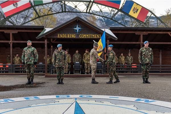 Militarii Armatei Naționale şi-au început misiunea în Kosovo.