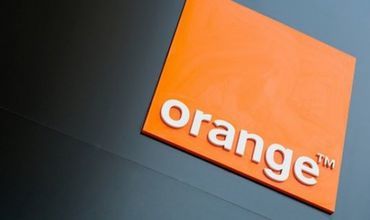 Компания Orange потеряла более 50000 клиентов, но увеличила свой доход.