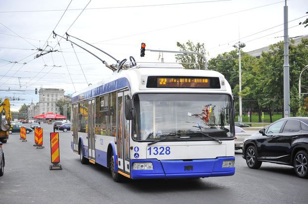 Sistarea circulaţiei rutiere pe bulevardul Ştefan cel Mare şi Sfânt