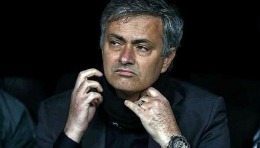 3 trofee a cîştigat Mourinho cu Real Madrid: titlul în 2012, Cupa în 2011, Supercupa în 2012, ajungînd şi în 3 semifinale ale Ligii Campionilor.