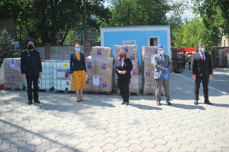 Австрия передала Министерству внутренних дел партию защитных средств.