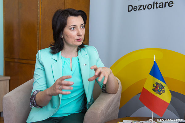 Șefa BRD: Statul trebuie să răspundă la necesitățile imigranților