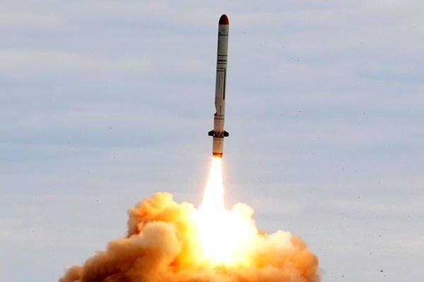 Риск боевого применения ядерного оружия достиг наивысшего уровня со времен Второй мировой войны. 