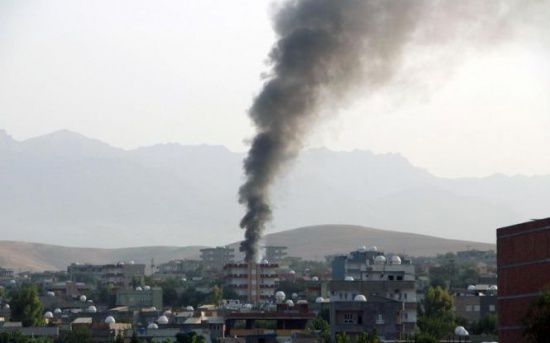 Armata ucraineană a bombardat regiunea separatistă Doneţk.