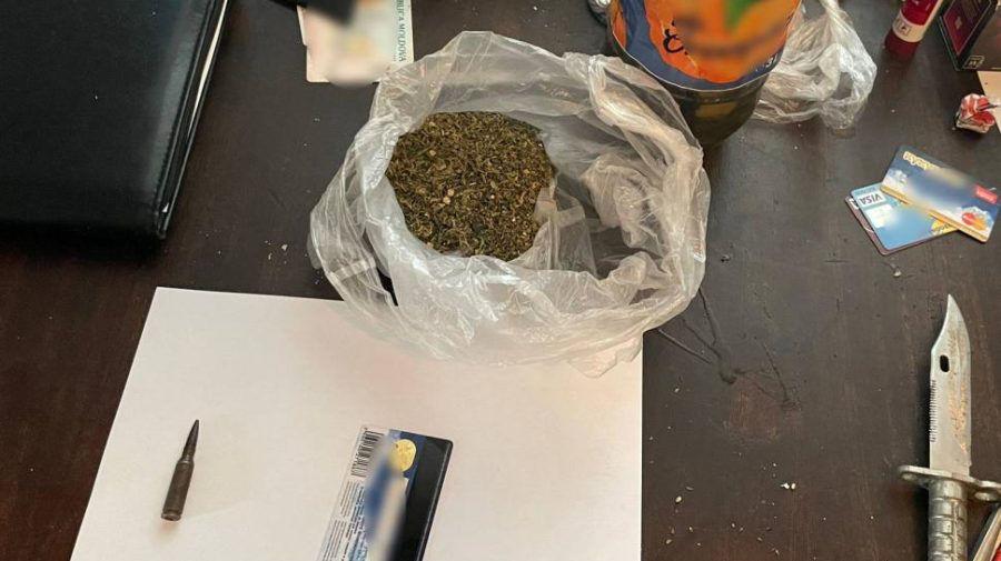 Жителя Унген подозревают в хранении наркотиков.