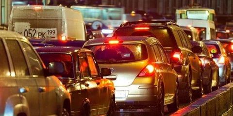 Кишинев застыл в вечерних пробках.