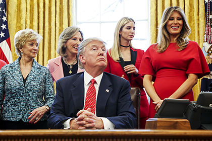 В качестве эксперимента специалисты проанализировали аккаунты Трампа и Барака Обамы в социальных медиа.