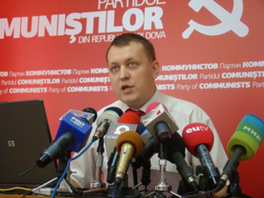După incident, atât Șalaru, cât și Petrenco au refuzat să comenteze situația.