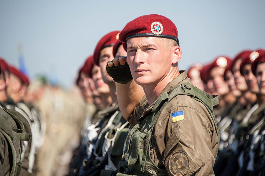 Под Киевом в армию призвали пятилетнего мальчика.