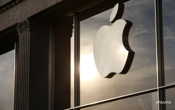 Apple отвергла обвинения в сотрудничестве с разведкой США.