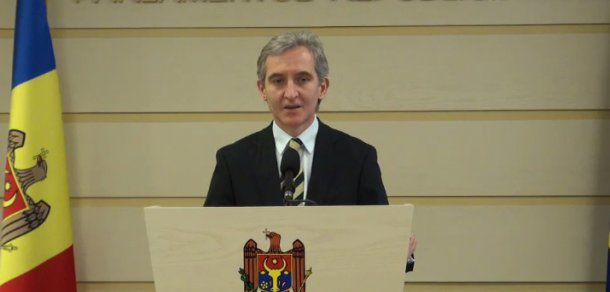 Leancă, a declarat că toate instituţiile cu funcţii regulatorii în niciun caz n-ar trebui să fie partajate politic. Foto: privesc.eu