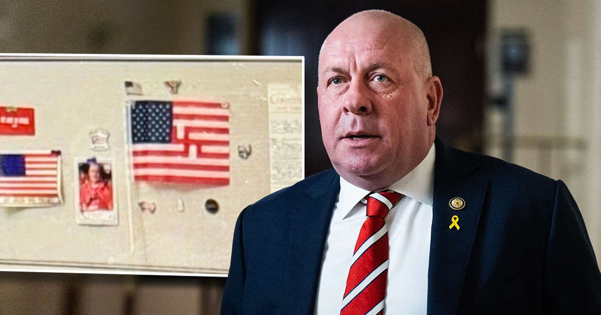Un steag american cu o svastică, observat în biroul unui congresman republican.