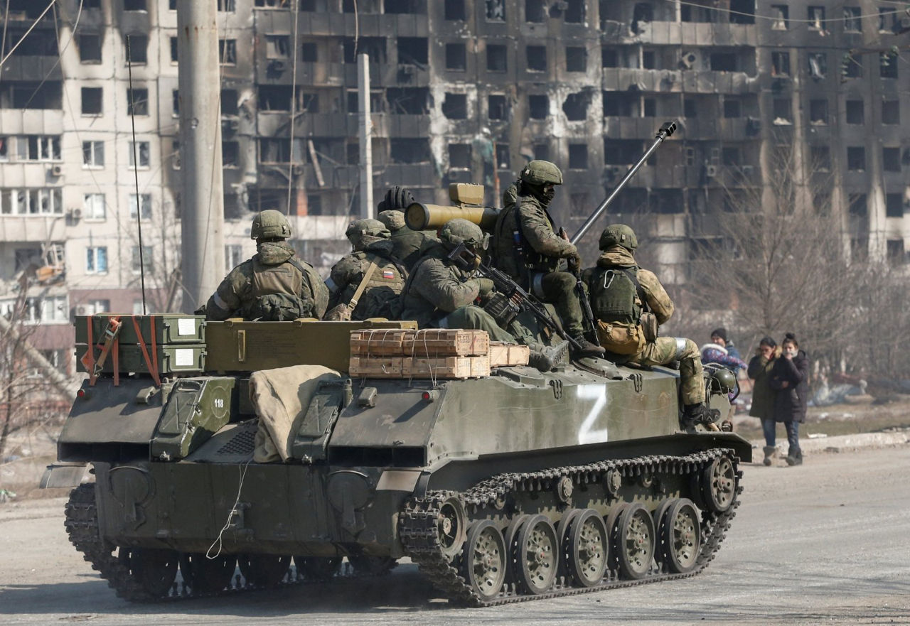 Армия РФ наступает около Бахмута, Авдеевки и Павловки.