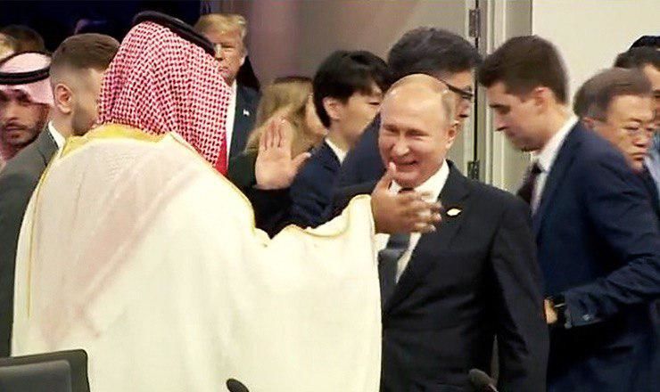 Путин встретился с наследным принцем Саудовской Аравии на G20.