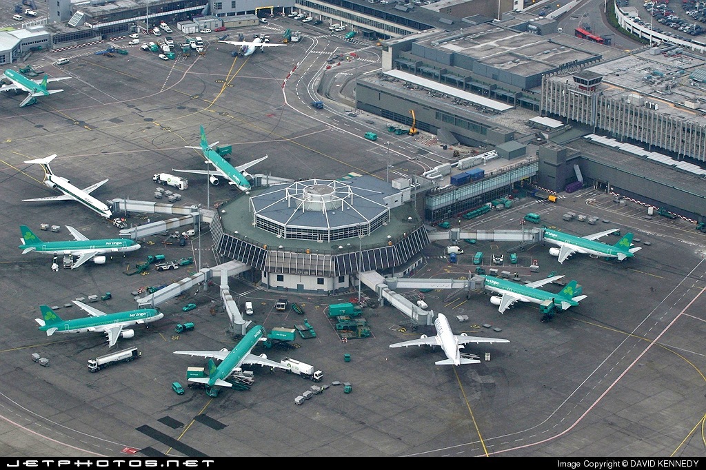 Оба рейса будут задержаны на неопределённое время.  Фото: airspot.ru