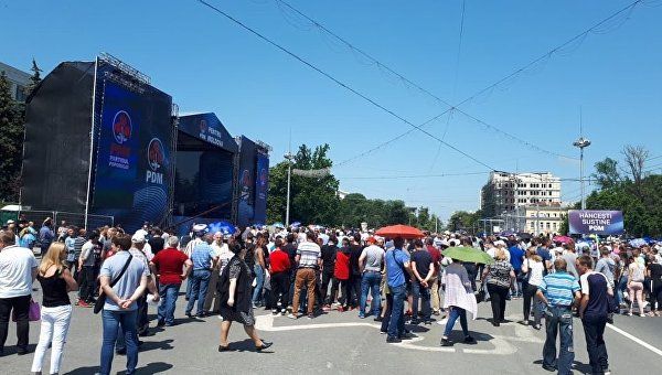 Украинские СМИ: Хроника молдавской революции, в стране двоевластие.