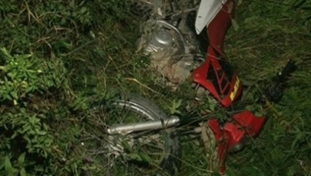 De menționat că tractorul nu avea lumini de gabarit, iar motocicleta era fără numere de înmatriculare.