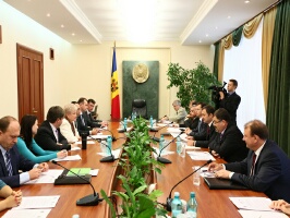 În cadrul aceleiaşi şedinţe, Consiliul de Observatori a acceptat primul raport de audit al FPM Moldova