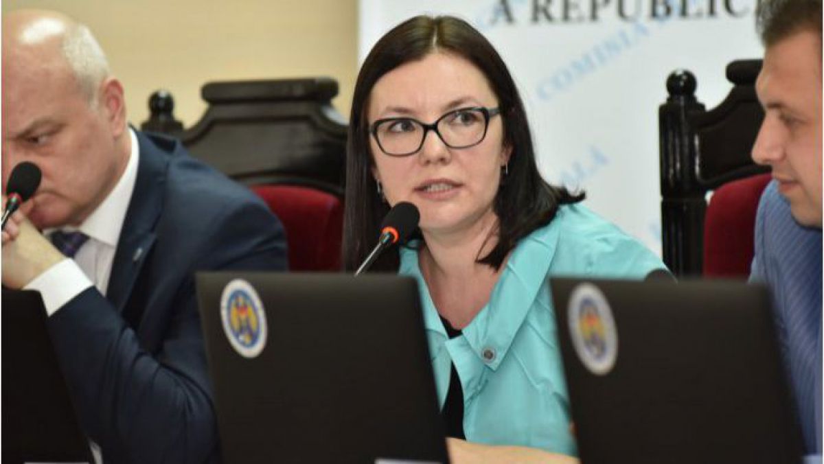 Scandal: Președinta CEC, acuzată de Gurduza că ar fi spus minciuni. Foto:cec.md