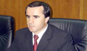 După cum relatează TRIBUNA el afirmă că, dacă anterior „postulatele acestei legi nu se îndeplineau în proporţie de 50%, acum e vorba de 80%”.