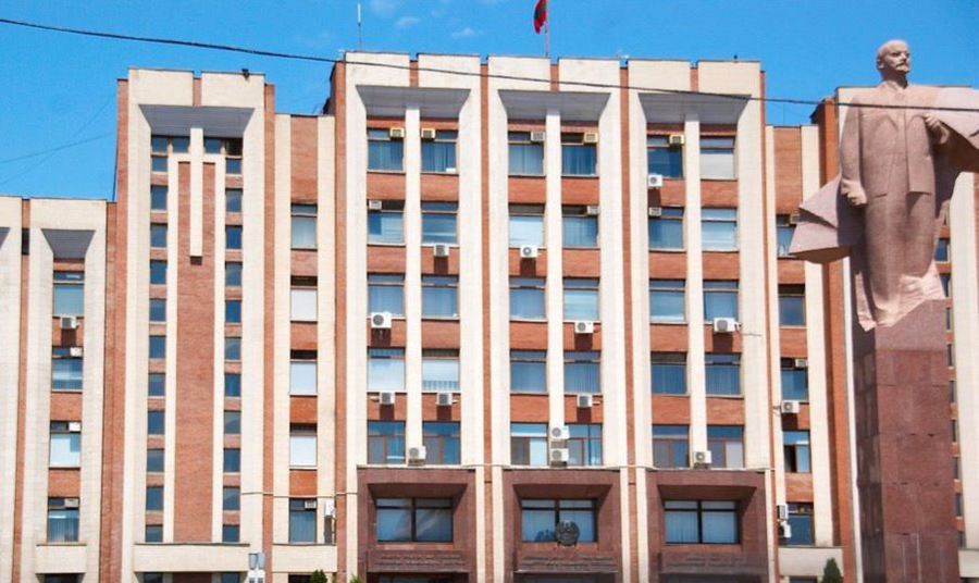 Autoritățile transnistrene intenționează să schimbe sediul așa-zisului soviet suprem de la Tiraspol. 