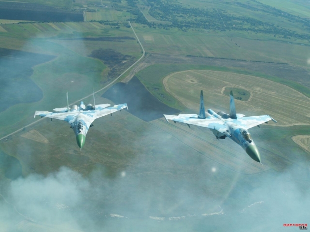 Sursa scrie că și Rusia a anunțat că va efectua exerciții militare de anvergură.