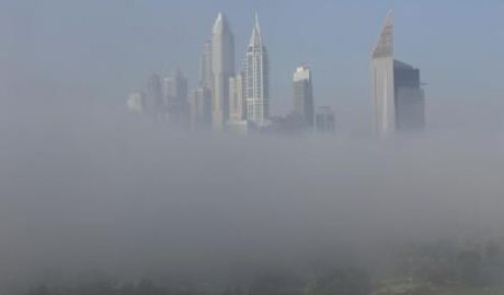 Emiratele Arabe Unite, afectate de o furtună puternică şi ninsori rare. Foto: AP