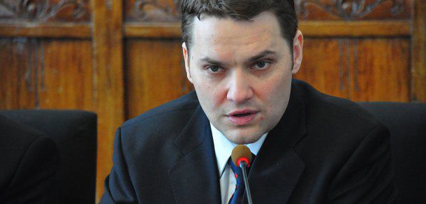 Senatorul român Dan Șova, reținut de DNA. Foto: nineoclock.ro