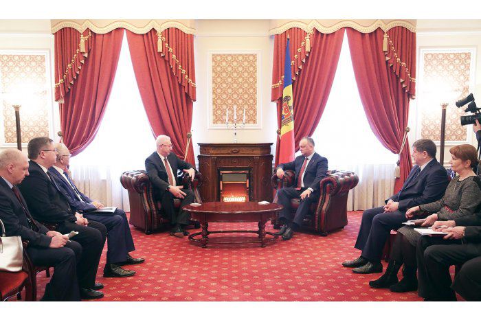 Președintele Igor Dodon a avut o întrevedere cu o delegație din regiunea Astrahan din Rusia. 