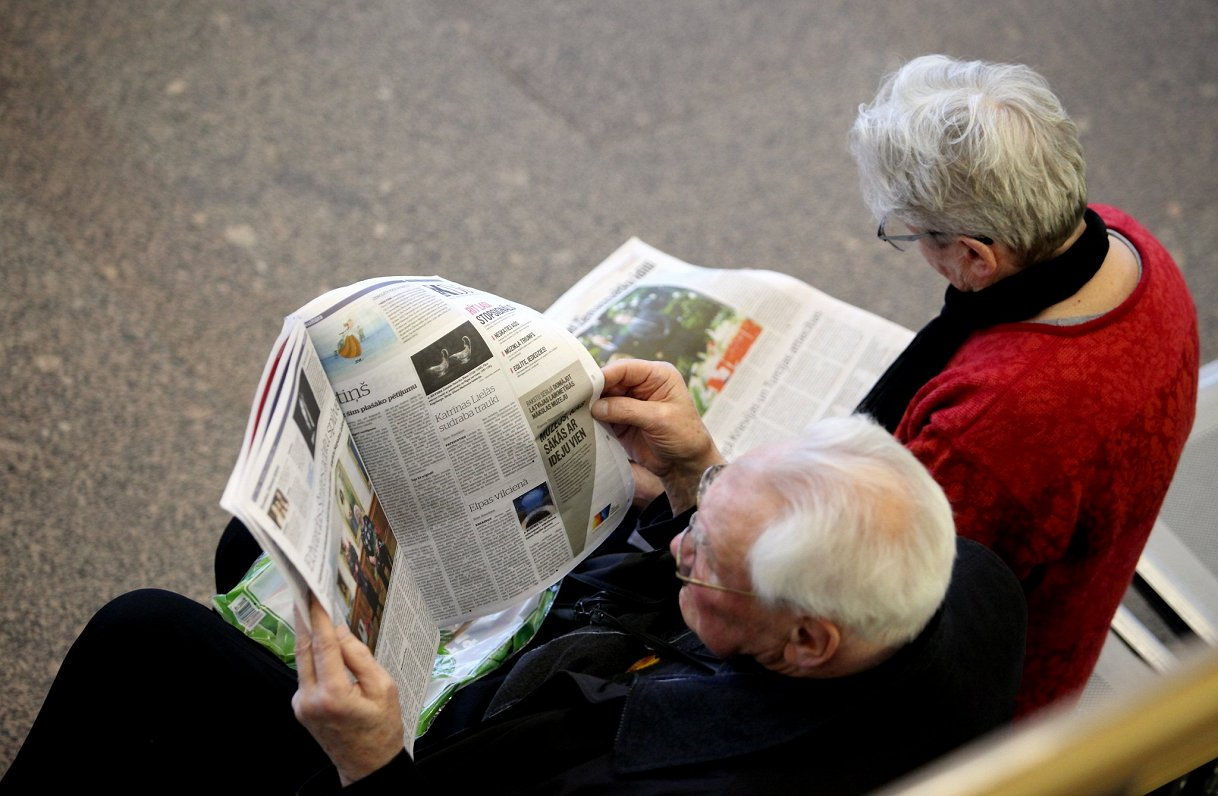 Un proces privind drepturile pensionarilor ruși și examenul de limbă, depus la Curtea Constituțională a Letoniei.