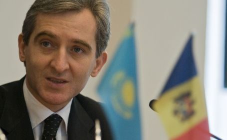 Leancă este un politician care a căzut din căruţa puterii. Foto: basarabia.md