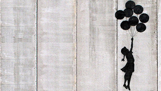 СМИ: таинственный уличный художник Бэнкси попал на видеозапись. Фото: Banksy