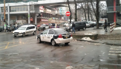 Astfel, șoferului echipajului MAI 1095 i-a fost aplicată o amendă în mărime de 100 lei.