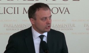  Proaspătul vicepreședinte de Parlament, democratul Andrian Candu, este unul dintre aleșii cu cele mai multe conturi bancare.