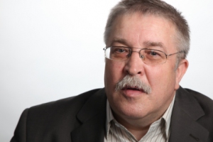 Constantin Marin, fost decan al Facultăţii de Jurnalism din cadrul USM, a fost ales preşedinte al Companiei „Teleradio-Moldova”