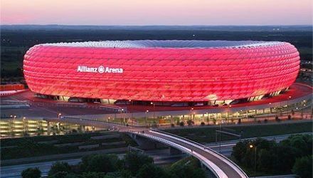 "Allianz Arena" din Munchen va găzdui peste două zile meciul dintre Bayern şi Chelsea. 