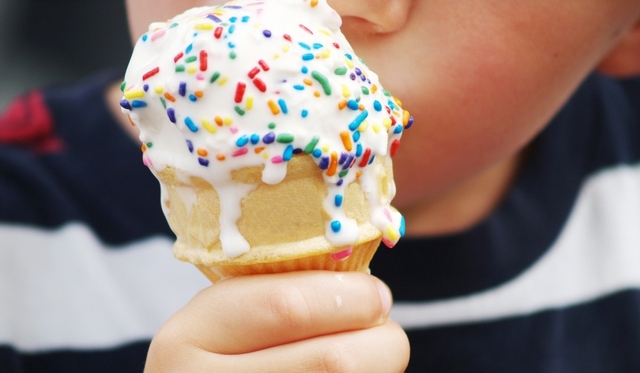 O dietă bogată în fructoză încetineşte procesele cerebrale