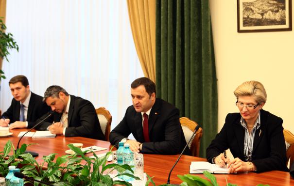 Lucinda Creighton a punctat faptul că agenda privind integrarea în Uniunea Europeană este una lungă și anevoioasă