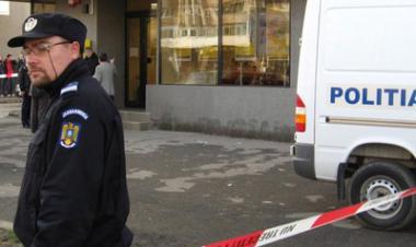 Deocamdata, politia nu are nici un suspect, fiind de parere ca hotii au actionat in urma unui pont