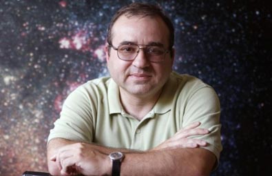  Хосе Фунес заявил в среду римским СМИ, что не видит оснований всерьез относиться к предсказаниям о конце света 21 декабря 2012 года. 